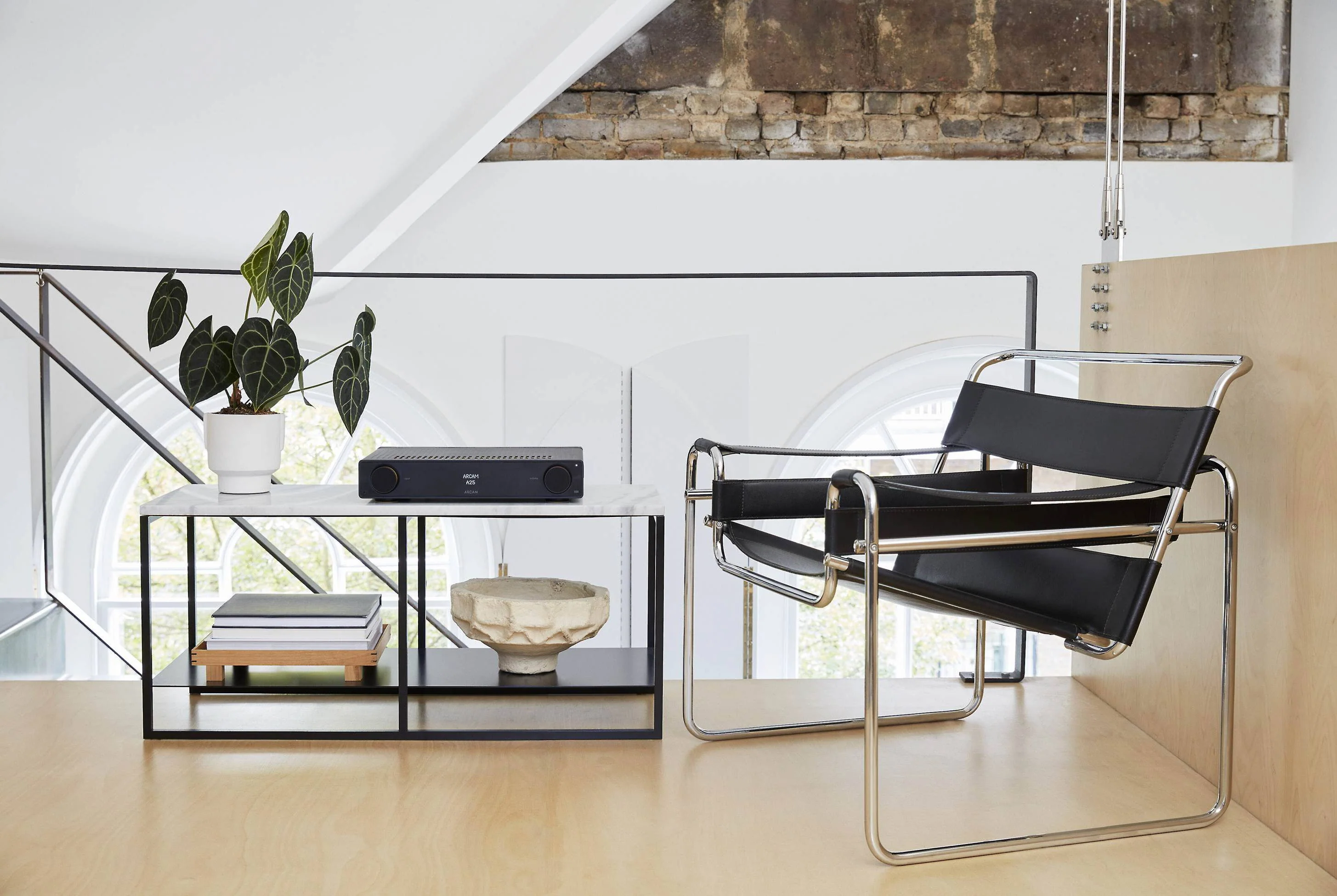 ARCAM A25 - Amplificateur stéréo intégré 100 Watts par canal (Boîte ouverte) - Image 8