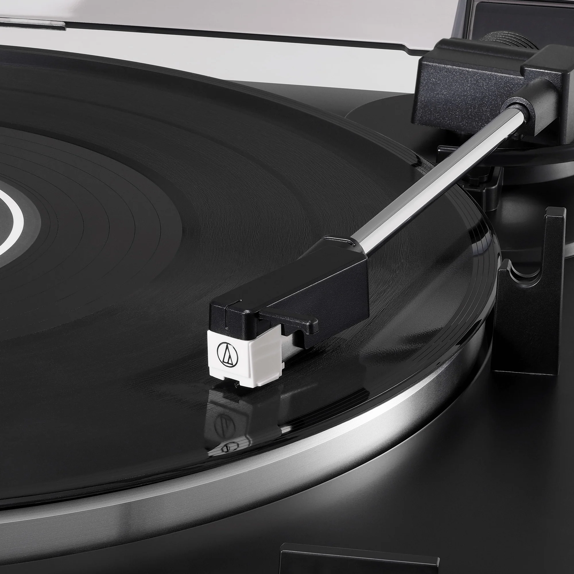 audio-technica AT-LP60X - Table tournante automatique à prix abordable - Image 3