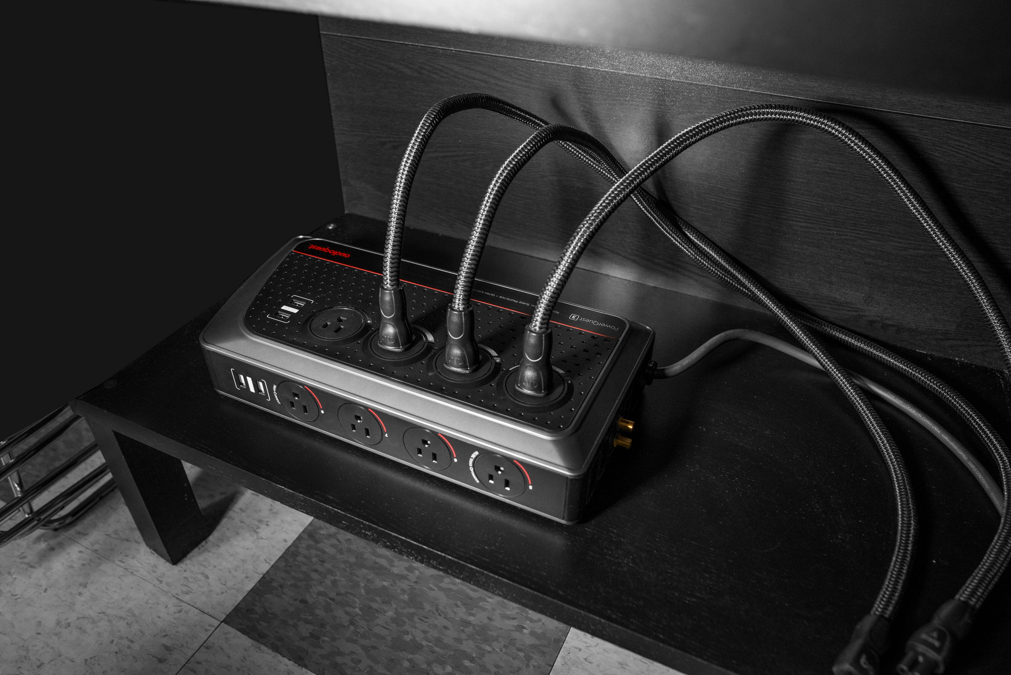 Audioquest PowerQuest 3- Barre d'alimentation/conditionneur 8 prises - Image 10