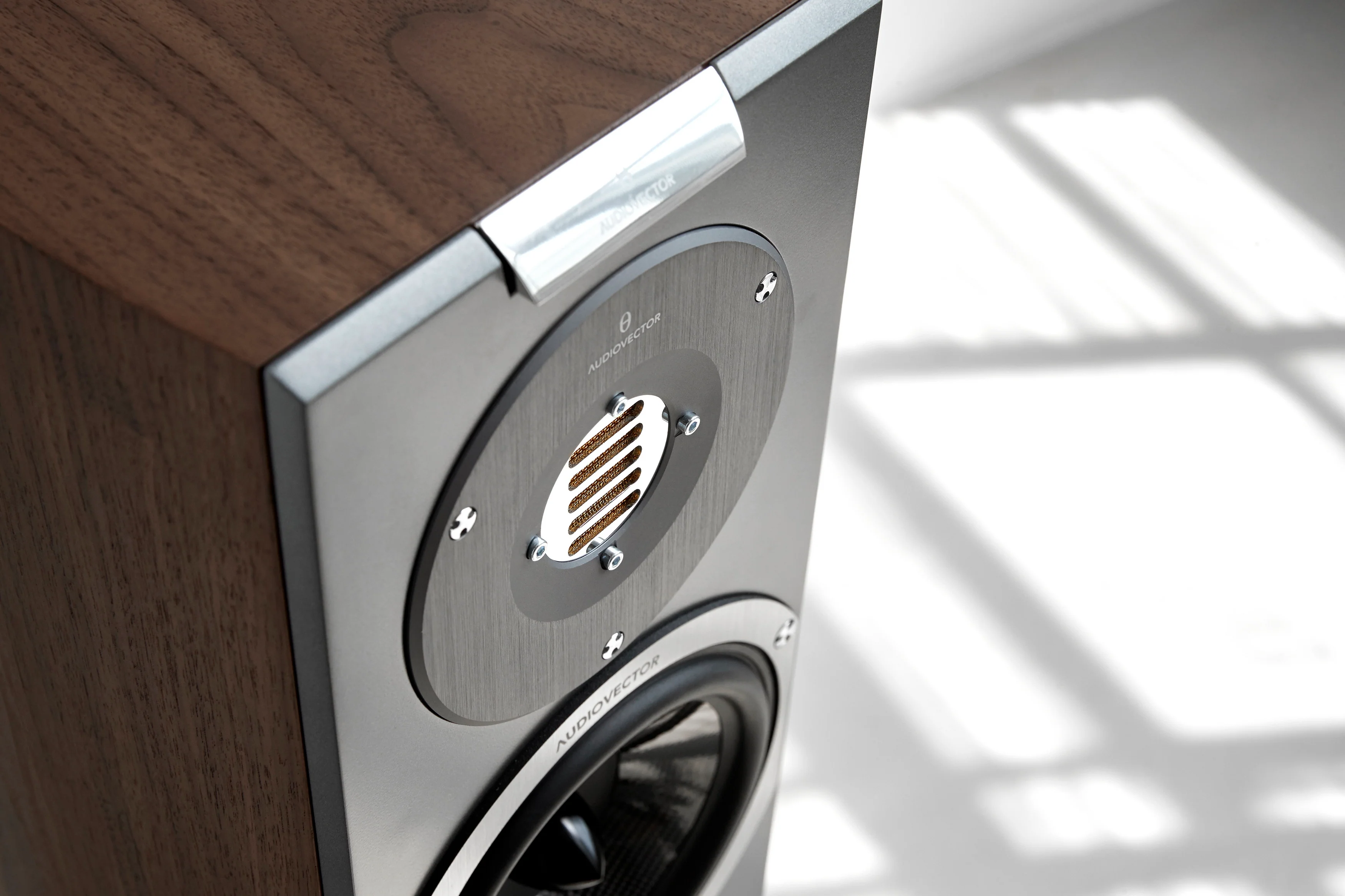 Audiovector R3 Arrete - Enceintes de type colonne pour audiophile parfaitement équilibrée - Image 9