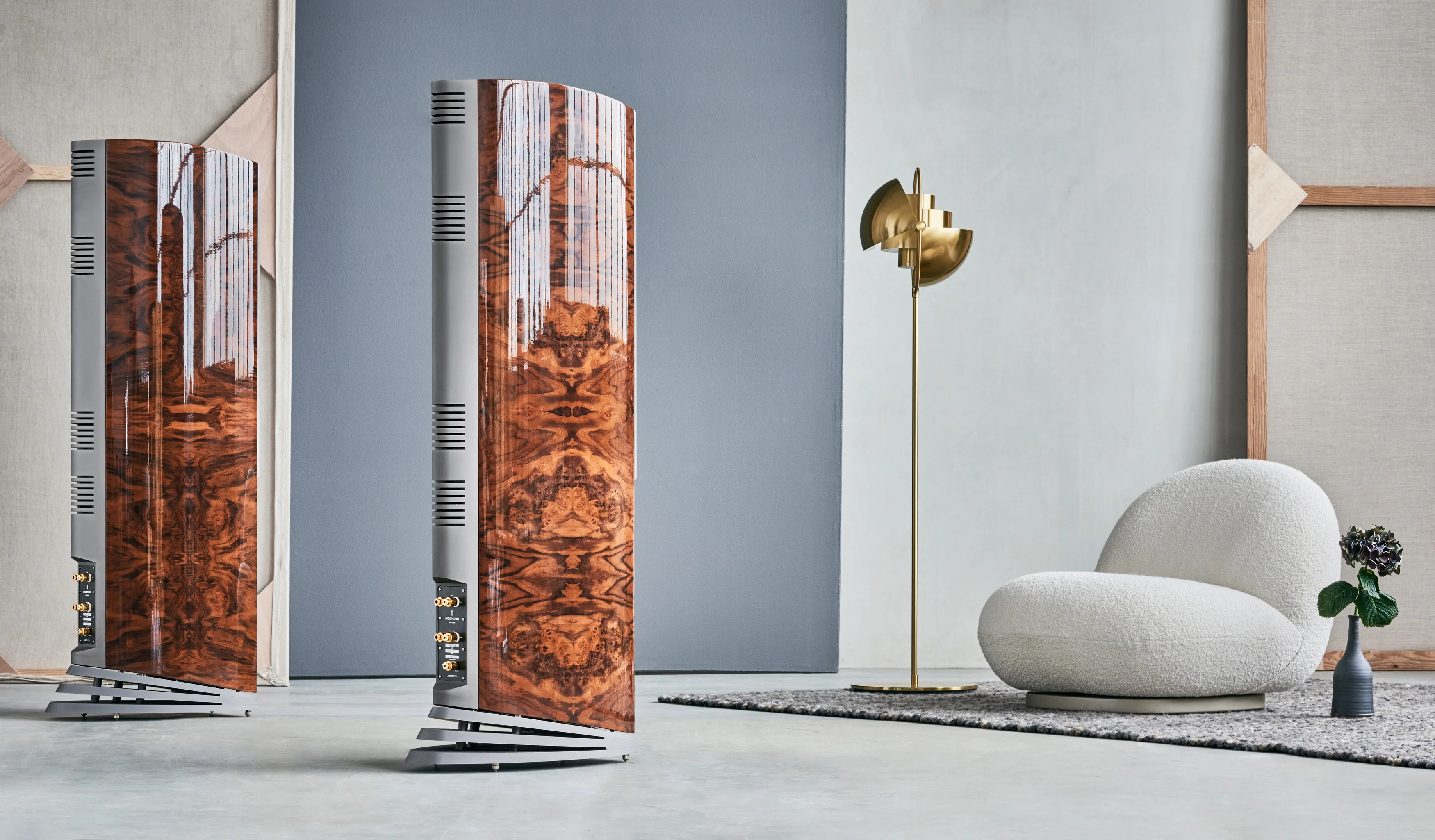Audiovector R8 Arrete - Enceintes de type colonne haute-fidélité pour les audiophiles! - Image 7