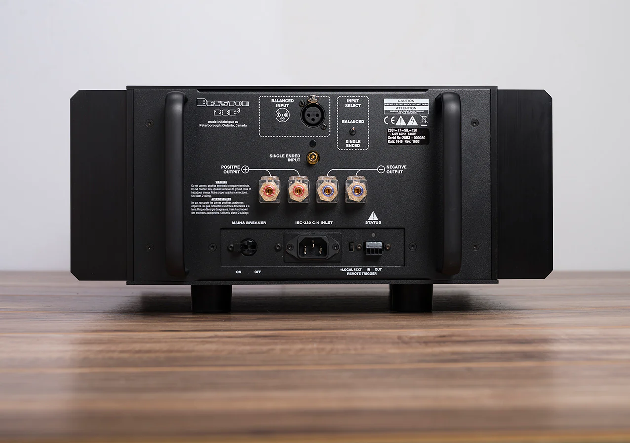 Bryston 28B³ - Amplificateur Mono 1000W/canal refroidi par convection - Image 4