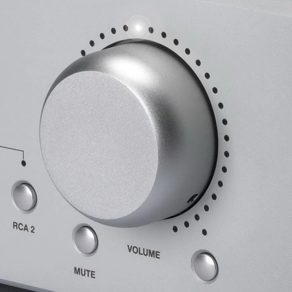 Bryston BR20 - Préamplificateur Stéréo avec lecteur réseau/DAC - Image 10