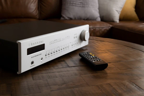 Bryston BR20 - Préamplificateur Stéréo avec lecteur réseau/DAC - Image 13