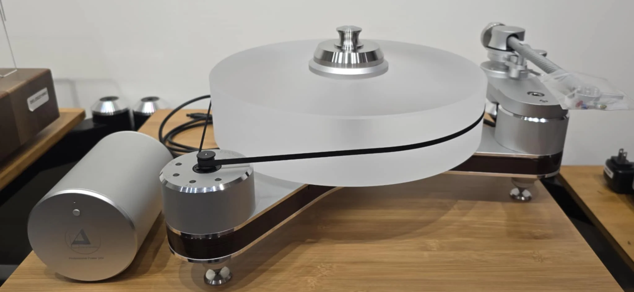 clearaudio Innovation Compact - Table tournante haut de gamme avec cartouche Concerto V2 - Image 2