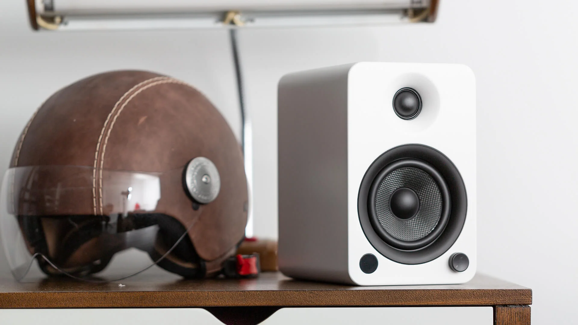 Kanto YU4 - Haut-parleurs d'étagère amplifiés 70W Bluetooth® Phono - Image 15