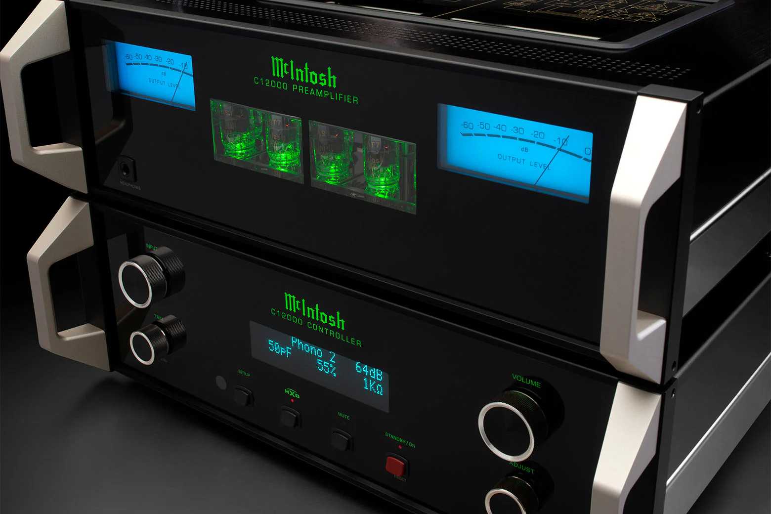 McIntosh C12000 - Préamplificateur stéréo section audio/contrôle séparées, 2 entrées phonos - Image 14