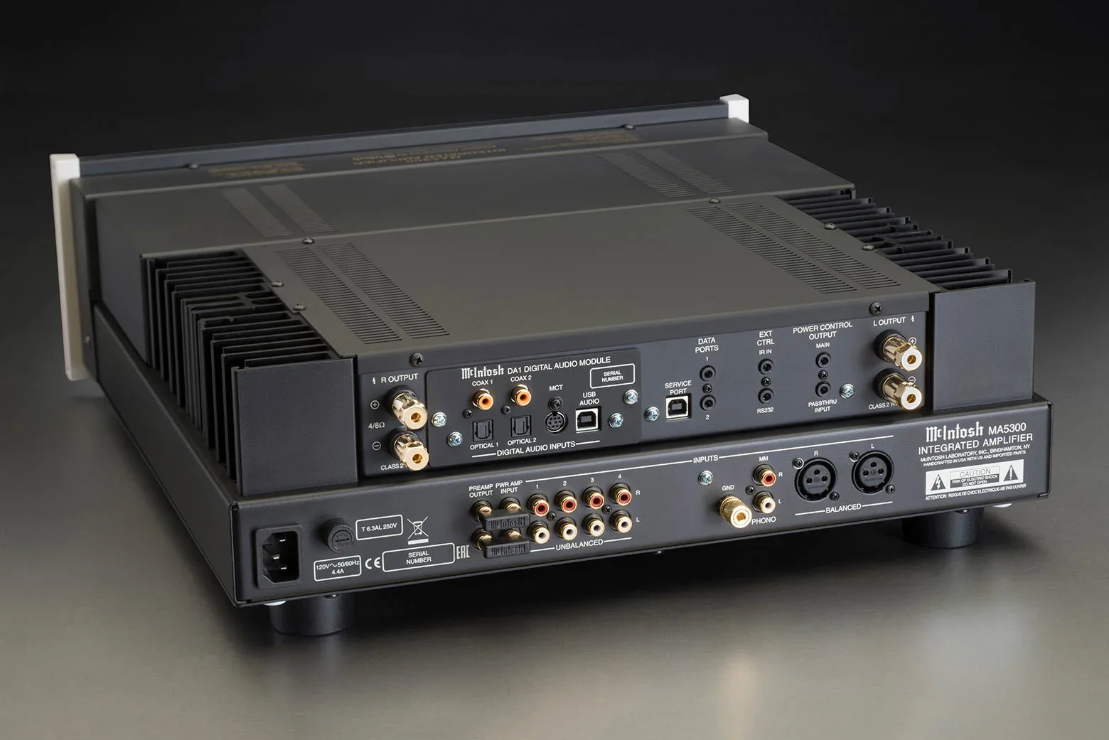 McIntosh MA5300 - Amplificateur stéréo intégré 100 Watts/Canal, DAC 8-canaux 32Bits, phono - Image 5