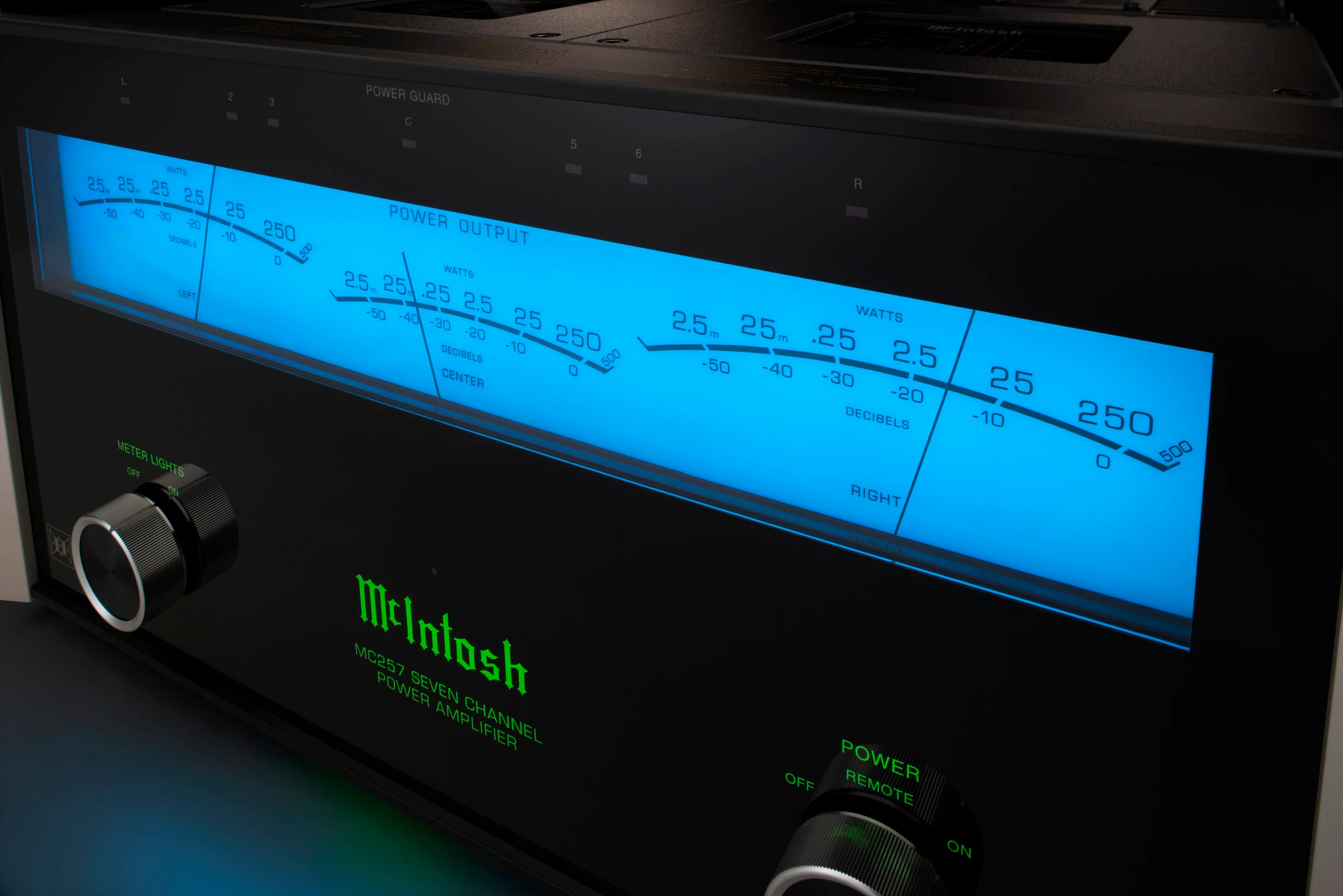McIntosh MC257 | Amplificateur de Puissance 7 Canaux pour Home Cinéma et Hi‑Fi - Image 8