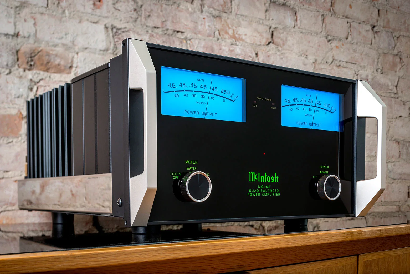 McIntosh MC462 - Amplificateur de puissance stéréo 450 W/Canal. - Image 8