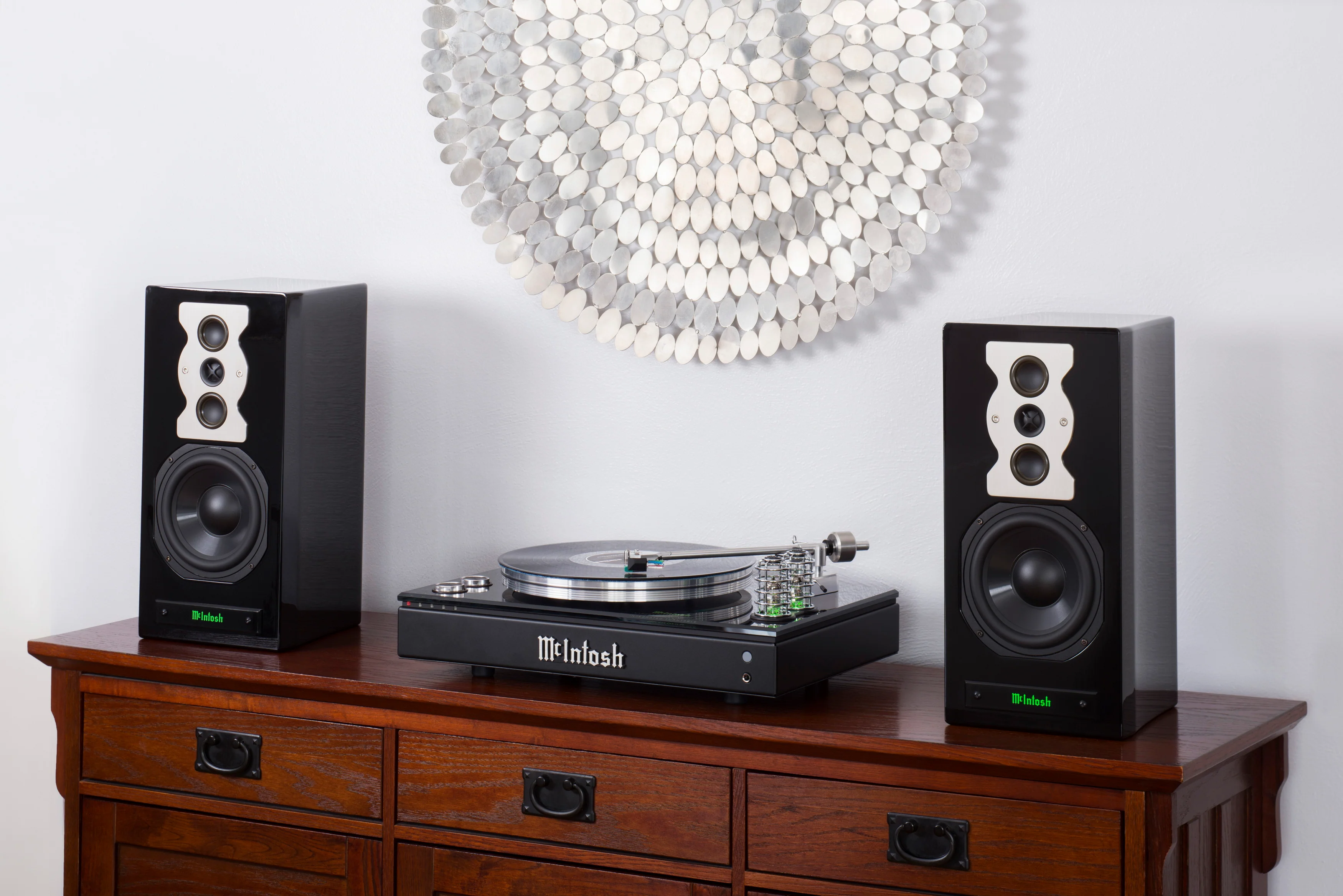 McIntosh MTI100 – L’Intégration Hi‑Fi Ultime pour Vinyle et Audio Moderne - Image 2