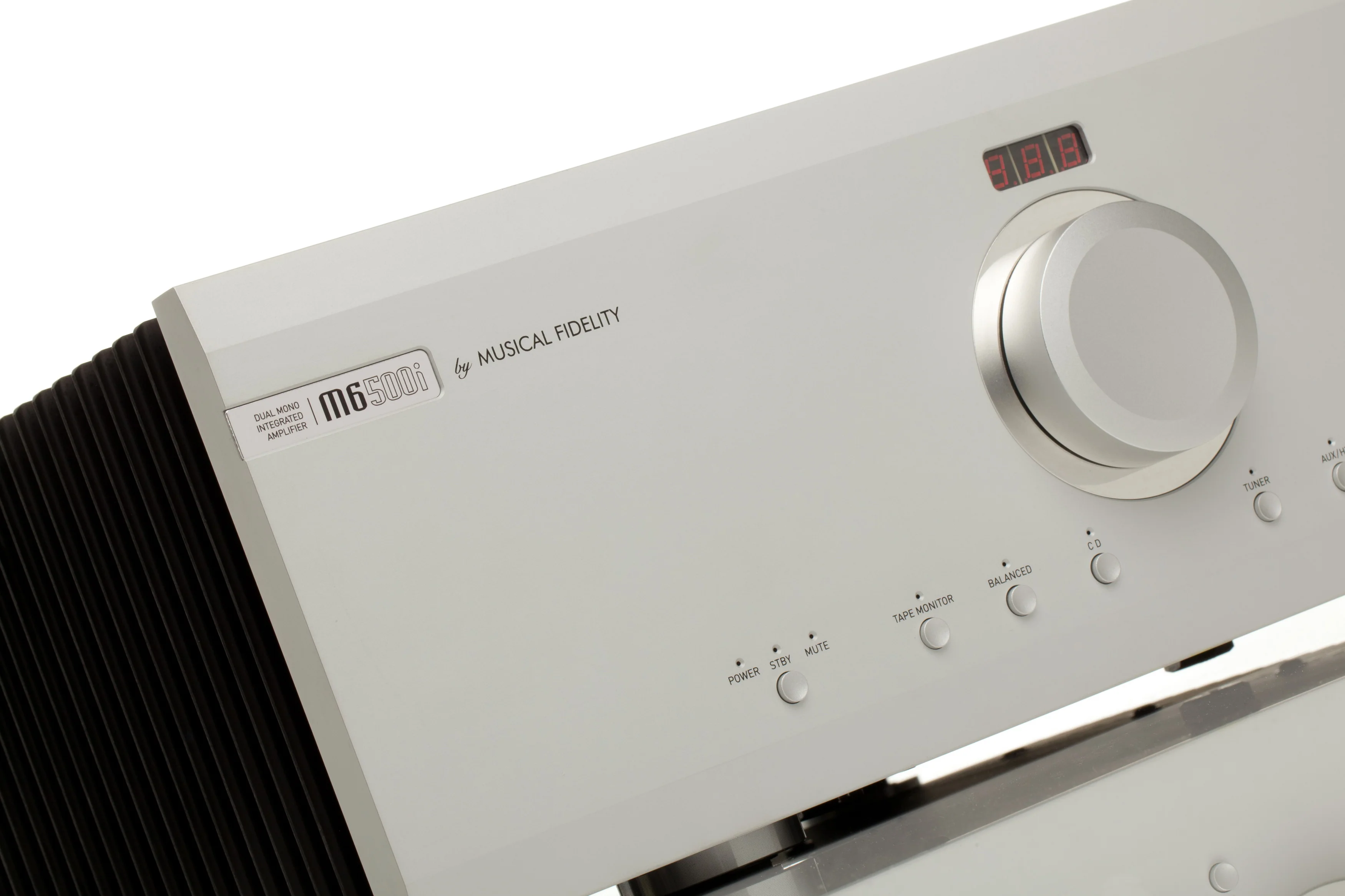 Musical Fidelity M6SI500 - Amplificateur stéréo intégré 500W/C, cinq entrées XLR - Image 15