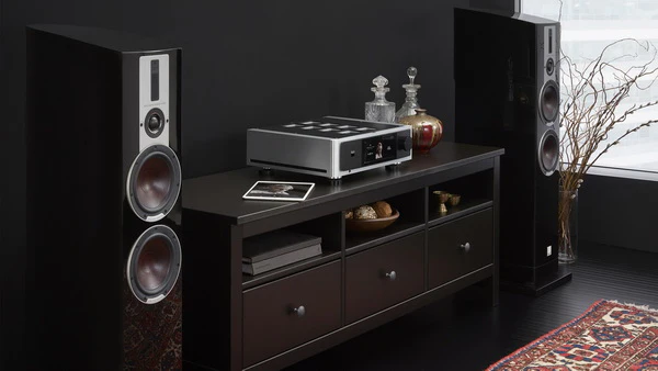 NAD M33 - Amplificateur 200W/C, BluOS® Streaming, DAC, écran tactile LCD - Image 6