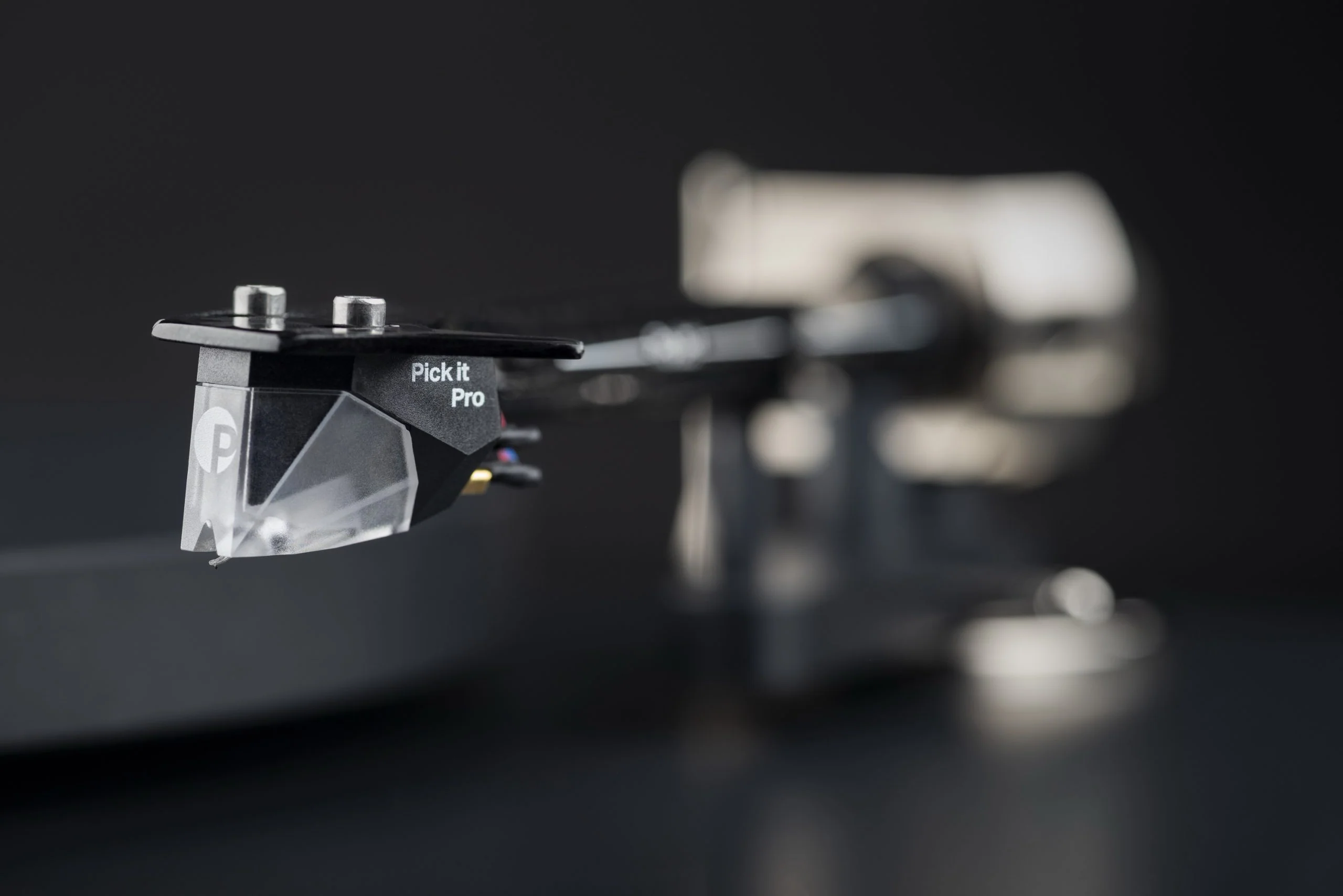 Pro-Ject Debut Pro + Pick It Pro - Table tournante pour audiophile avec cartouche Pick It Pro finition piano noir - Image 9