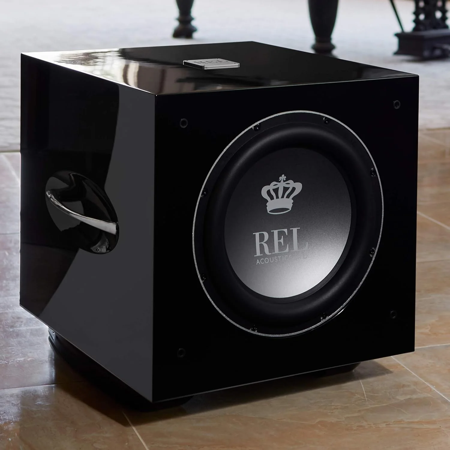 REL S/812 - Caisson de basses 300Watts avec deux haut-parleurs de graves de 12'' (Actif + Passif) - Image 2