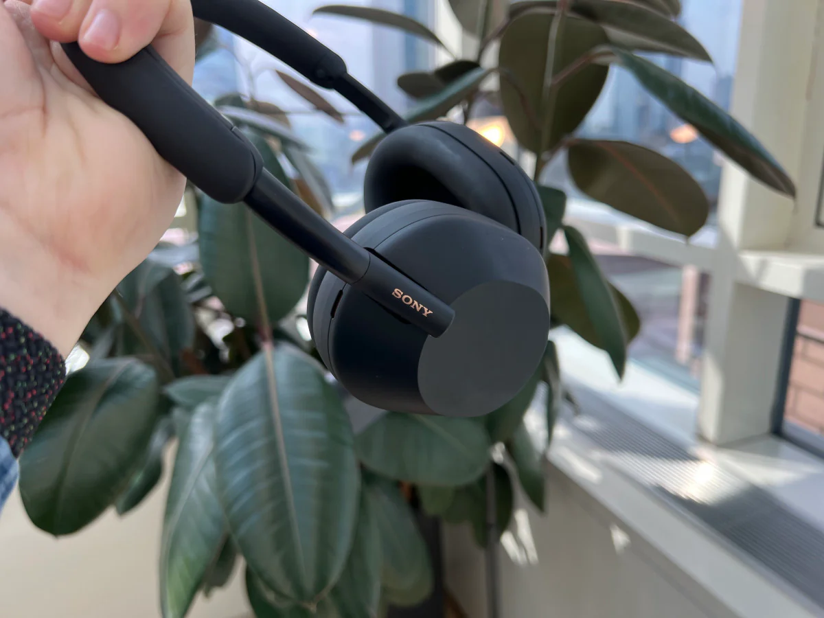 Sony WH1000XM5 - Casque à élimination du bruit sans fil! - Image 4