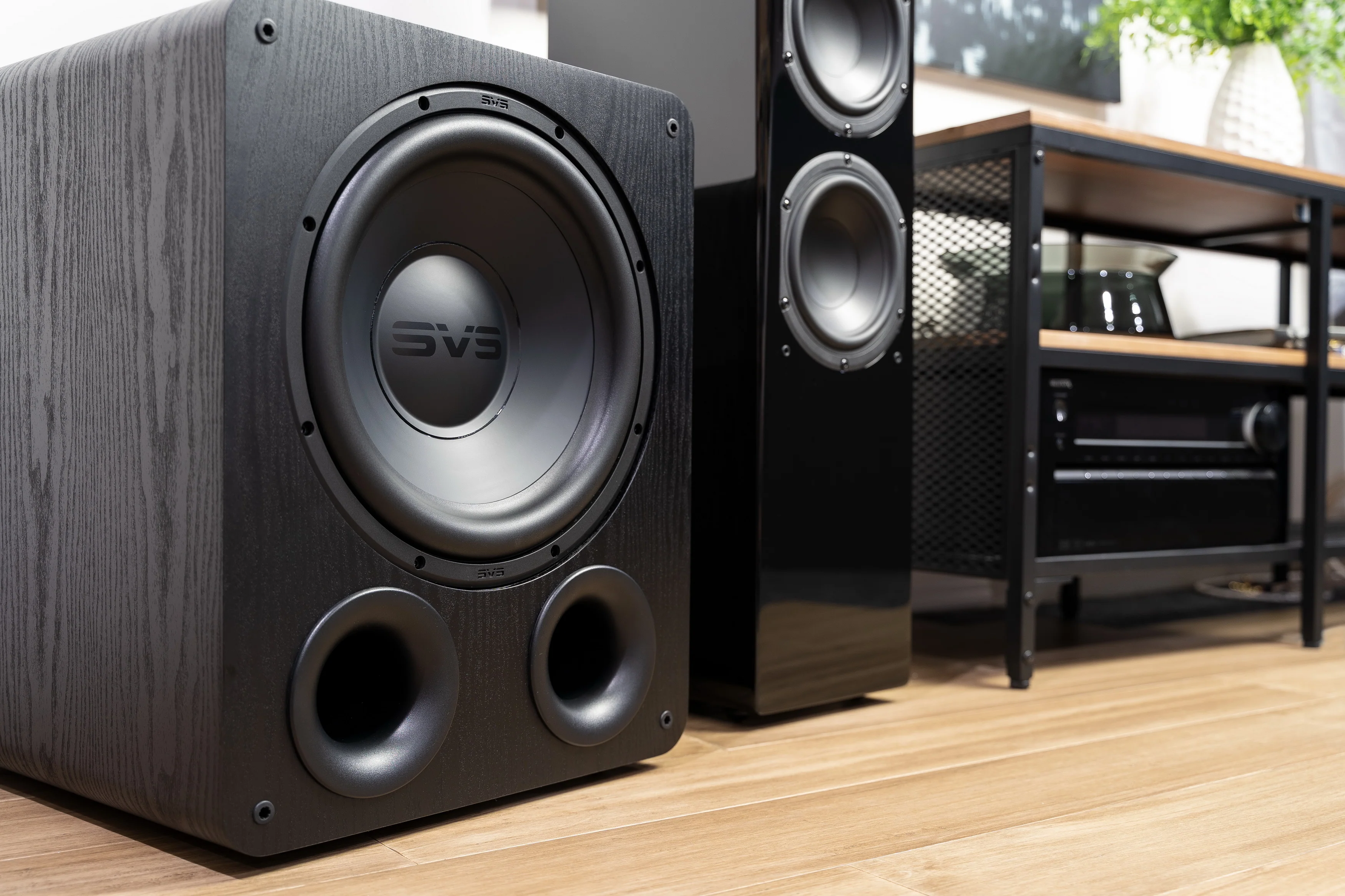 SVS PB-1000 Pro - Caisson de basses 12" de 325W - Black Ash - Image 10