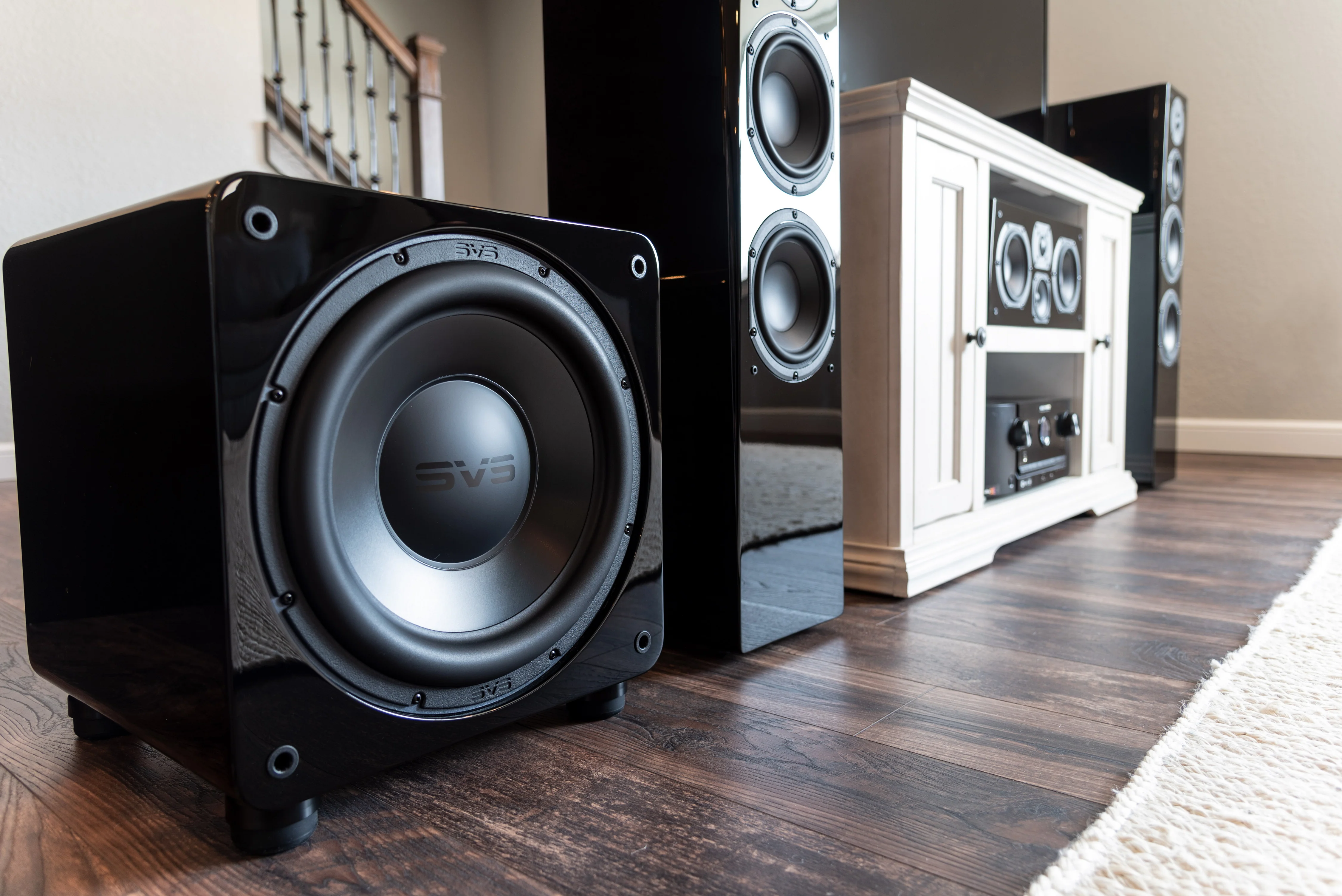 SVS SB-3000R | Caisson de basses 1200Watts avec HP de graves de 13'' - Image 13