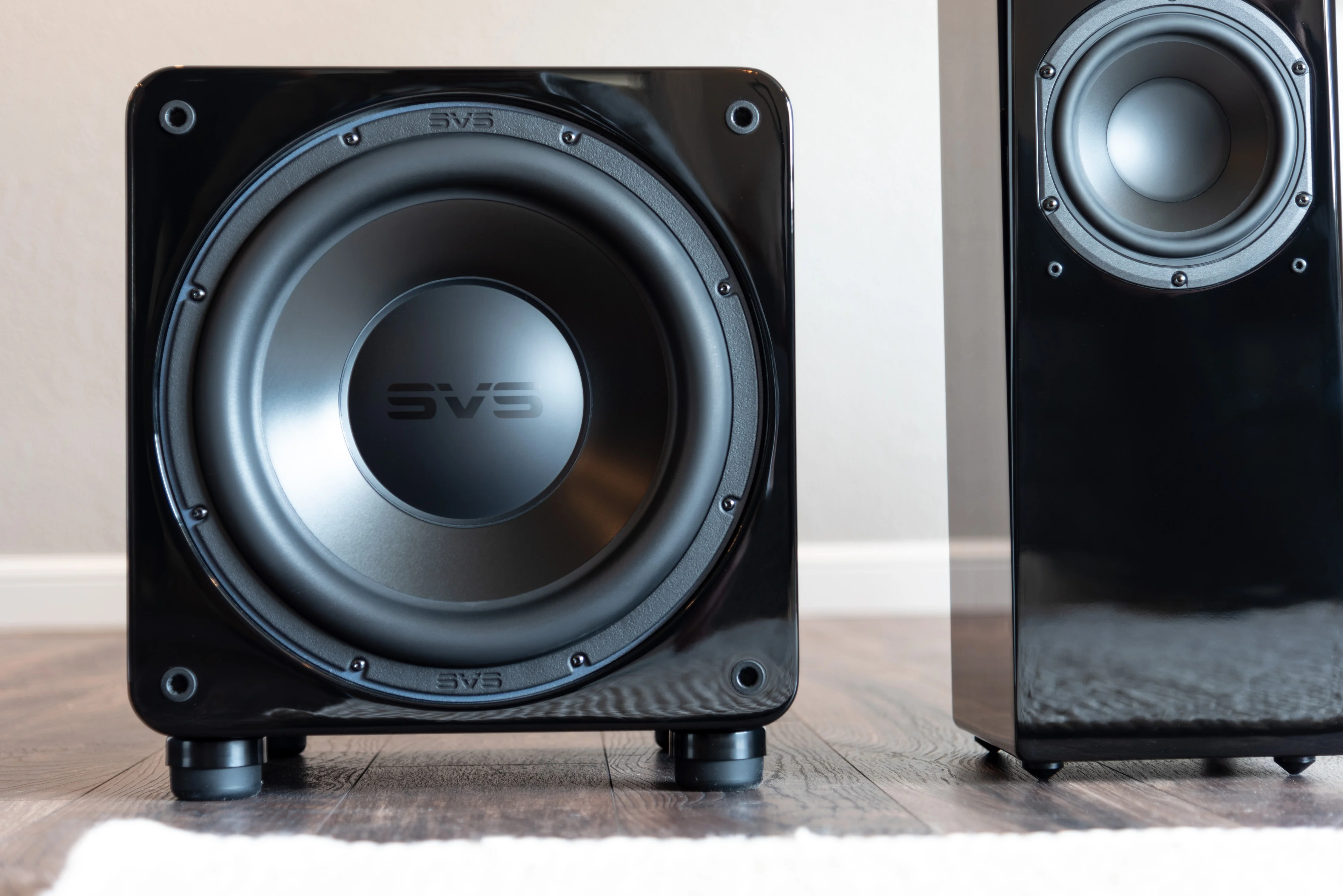 SVS SB-3000R | Caisson de basses 1200Watts avec HP de graves de 13'' - Image 16